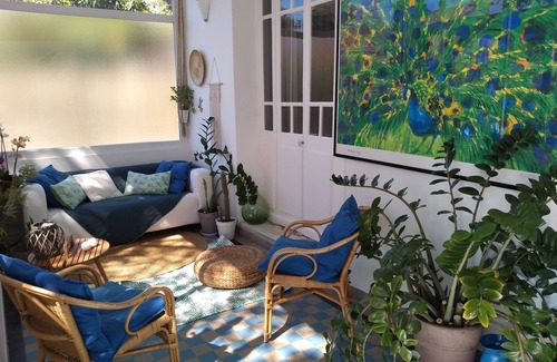 Les Sablettes House | Relaxing Villa Steps from the Beach with Ocean View