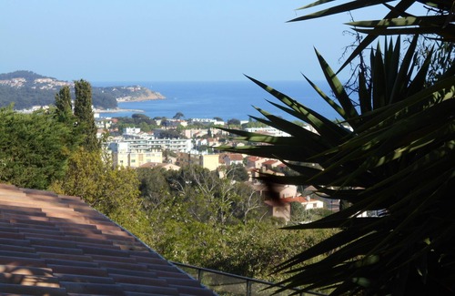 La Seyne-sur-Mer House | Sea View Villa: Guest Rated 10/10 with Private Pool