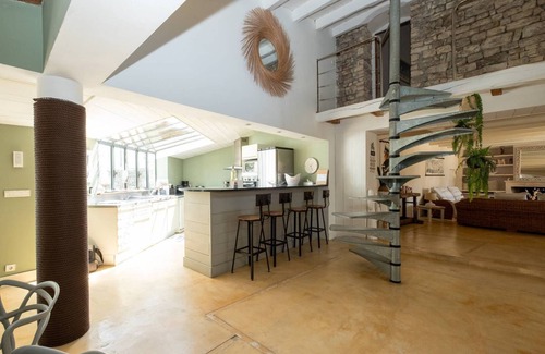 Sainte-Marie-de-Re House | Idyllic Villa Nestled in a Floral Oasis with Ocean Views