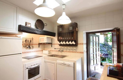 Cotobade Cottage | Elegant 18th Century Villa with Oceanfront Views & Pool