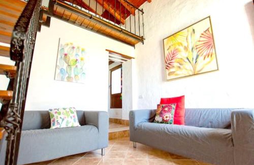 Antigua Villa | Elegant Villa in Antigua with Private Pool and Pet-Friendly