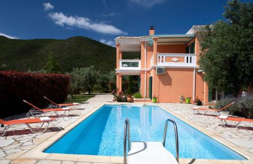Evgiros Villa | Inviting Villa in Lefkada with Private Pool & Pet Friendly