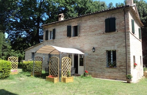 Osimo Villa | Idyllic Villa in Marche Hills Near Conero Riviera