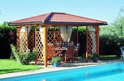 Finida Villa | Elegant Villa in Umag with Private Pool and Garden Retreat