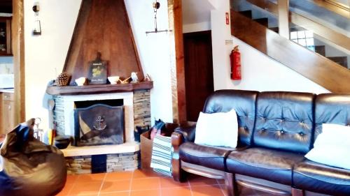 Castro Daire Villa | Relaxing Villa with Private Pool and Wi-Fi in Vila Seca