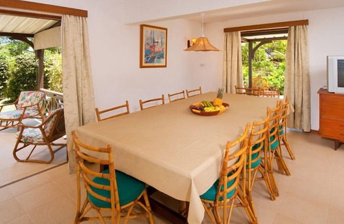 Trou d'Eau Douce Villa | Coastal Family Retreat with Pool and Ocean Views