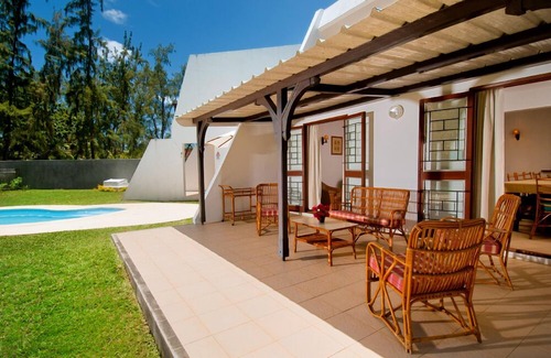 Trou d'Eau Douce Villa | Coastal Family Retreat with Pool and Ocean Views