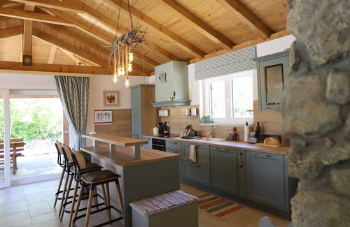 Malinska-Dubasnica Villa | Charming Villa Oliveti with Pool & Sauna