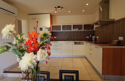 Vico Villa | Idyllic Villa with Ocean View and Pool in Sagone Bay