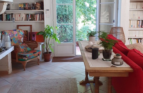 Quartier des Espesses House | Idyllic Villa Retreat with Private Pool in Nîmes