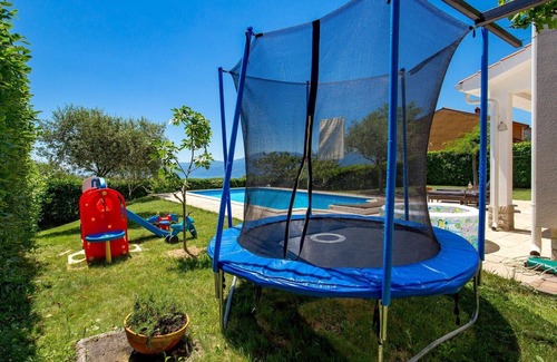 Sarsoni Villa | Charming Villa Petra with swimming pool