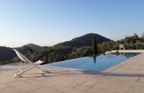 Itri Villa | Idyllic Villa with Pool Steps from the Sea for Couples