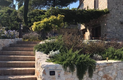Itri Villa | Idyllic Villa with Pool Steps from the Sea for Couples