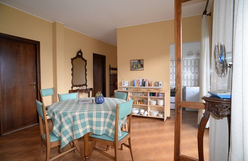 Riva di Solto House | Scenic Retreat with Breathtaking Views of Lago d'Iseo
