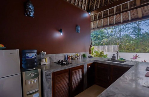Ungasan Villa | Inviting Villa with Pool and Ocean View in Ungasan