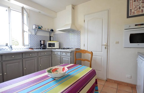 Les Mathes Villa | Villa La Palmyre: Family-Friendly Stay with Spa & Breakfast