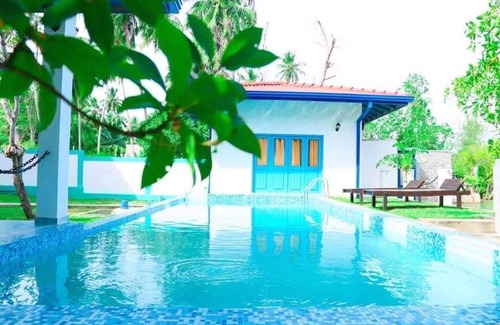 Kahandamodara Villa | Beautiful Villa with Pool Steps from Sri Lanka's Beach