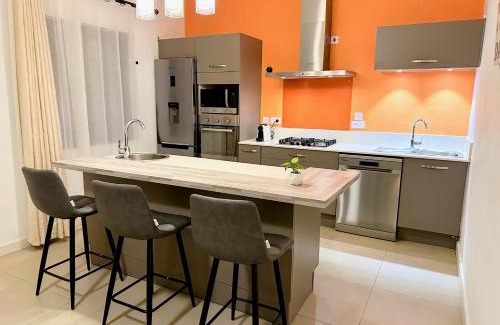 Port Louis House | Private Pool Villa - Guest Rated 10/10, Child Friendly Retreat