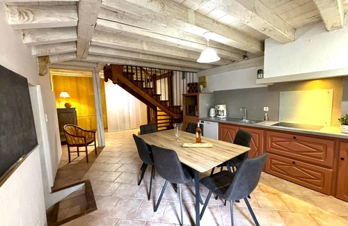 Saint-Cyprien House | Charming village house nestled in a busy medieval village of Black Périgord