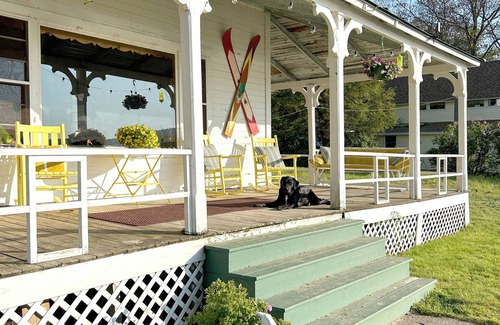 Enfield Cottage | Idyllic Mascoma Lake Cottage with Private Beach & Dock