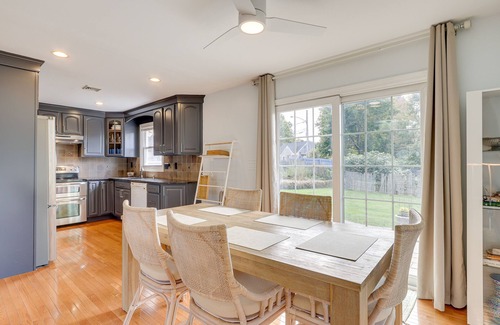 West Haven Cottage | Relaxing West Haven Home - Steps from the Beach!