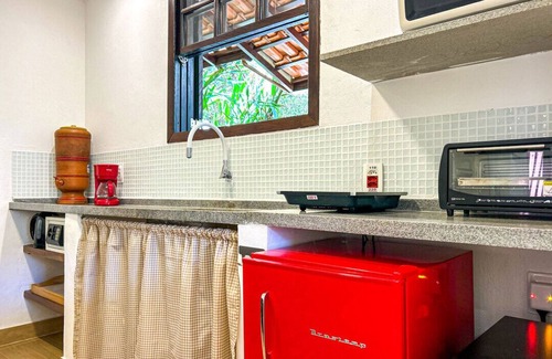 Itaipava Ski Chalet | Cozy Chalet with WiFi & Scenic Views in Itaipava/RJ