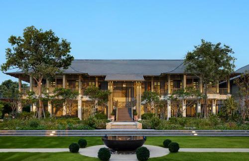Khao Tao Hotel | Experience Elegance at Charras Bhawan Hotel & Residences