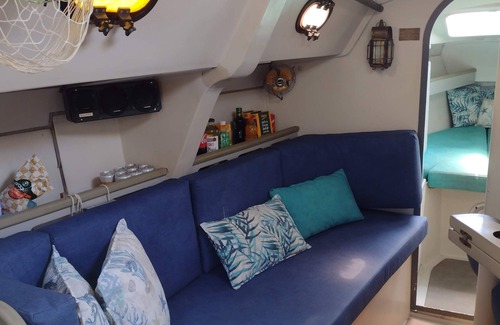 Mambucaba Boat Rental | Experience Serenity Aboard the Veleiro Moana Yacht