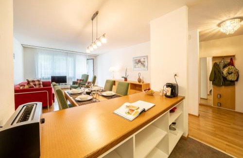 Vulpera Apartment | Pet-Friendly Retreat at Chasa Plavna - Guest Rated 8.4