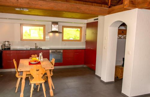 Guarda Apartment | Child-Friendly Retreat at Chasa Tablà Guarda - 9/10 Rating