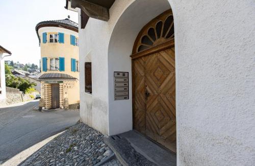 Sent Apartment | Family-Friendly Stay at Chasa Tredeschin - Rated 9.3/10