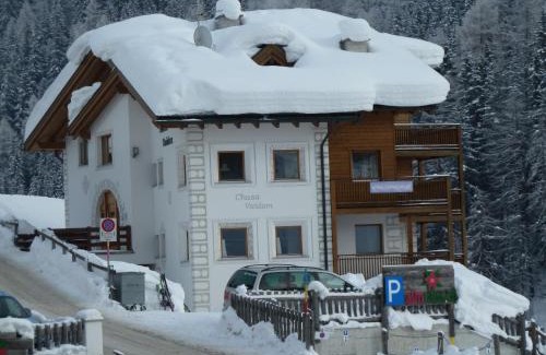 Ravaisch Apartment | Discover Chasa Vaidum: 4-Star Gem with Spa & Pool