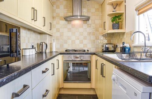 Churchtown House | Pet-Friendly Retreat at Chase Heys Cottage - Guest Rated 9.9