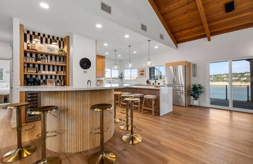 Point Venture House | Chasing Summer - Private Lakefront Luxury on Lake Travis