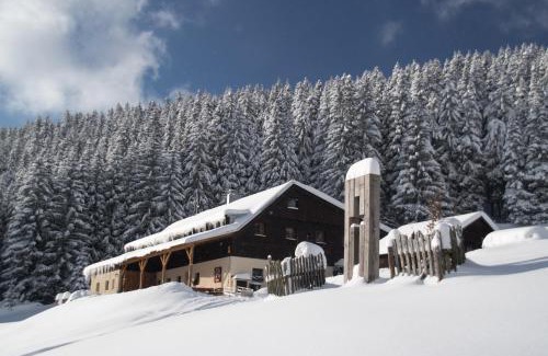 Dolni Mala Upa House | Pet-Friendly Escape at Chata Ťapka – Rated 9.4/10!