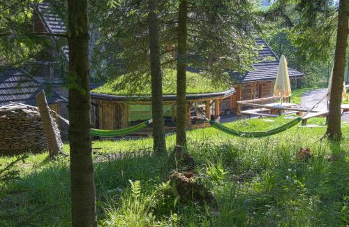 Vysoke Tatry Cabin | Top-Rated Chata Baba Yaga: Family-Friendly with Breakfast