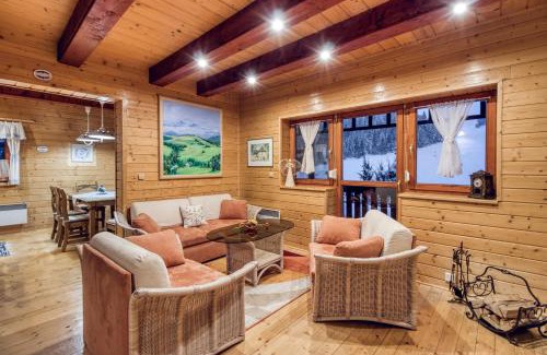 Litmanova Ski Chalet | Inviting Chata Brusnica: Hot Tub & Family-Friendly Escape
