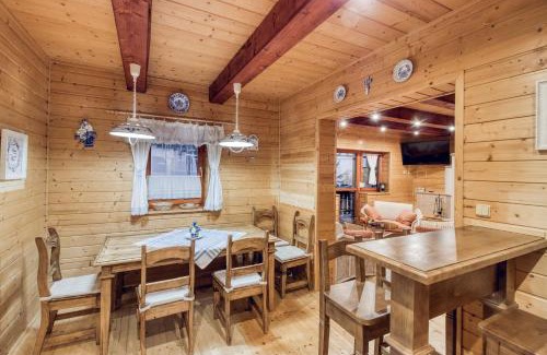 Litmanova Ski Chalet | Inviting Chata Brusnica: Hot Tub & Family-Friendly Escape