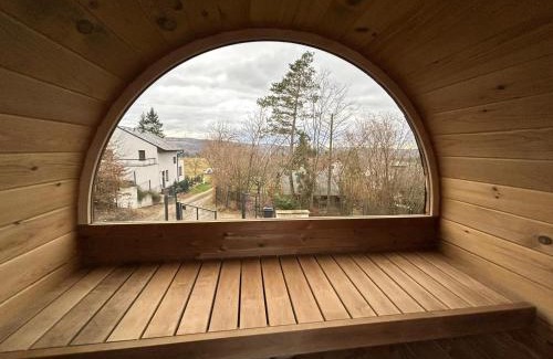 Hradistko House | Budka: Oceanfront Escape with 4-Star Comfort & Guest Praise