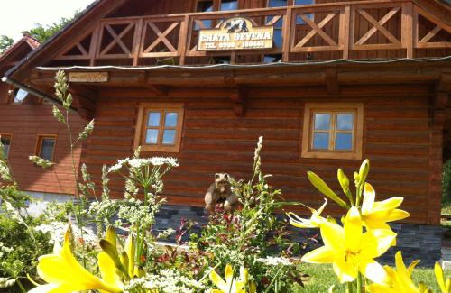 Valca House | Chata Devena: Guest Rated 9.2 & Pet-Friendly Amenities