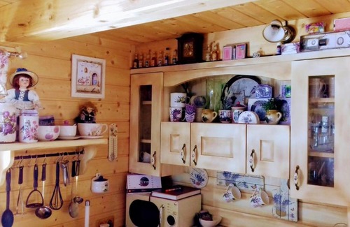 Vysny Kubin House | Guest Rated 9.5! Chata Emka with Hot Tub & Pet-Friendly