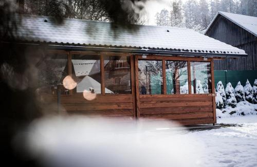Jezersko House | Chata Eva: 4-Star Retreat with Pool and Pet-Friendly Perks