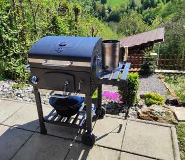 Hodrusa Hamre House | Pet-Friendly Retreat at Chata Hulina - Guest Rated 9.8/10