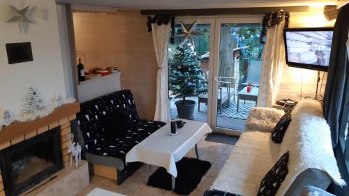 Vinne House | Family-Friendly Stay at Chata Iva Šírava with High Ratings