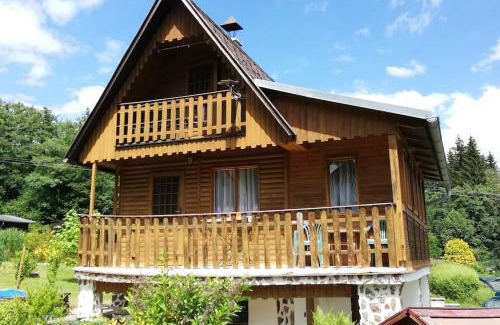 Chroboly Apartment | Discover Chata Kubíček na Šumavě: Pet-Friendly Retreat