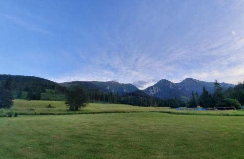 Zdiar House | Pet-Friendly Getaway at Chata Liptak - Rated 10/10!
