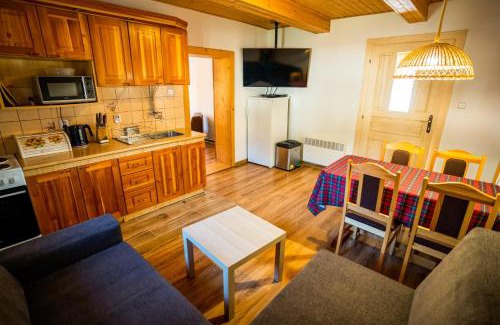 Prosiek House | Guest Rated 9.8: Chata Mária & Apartmány for Families