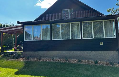 Cerveny Kostelec House | Guest Rated 10/10: Pet & Child Friendly Chata na Špince