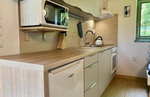 Micov-Susice Cabin | Pet-Friendly Retreat at Chata na konci louky, Rated 9.4/10