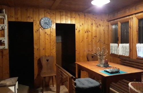 Lisov House | Discover Tranquil Chata - Na samotě u lesa Retreat